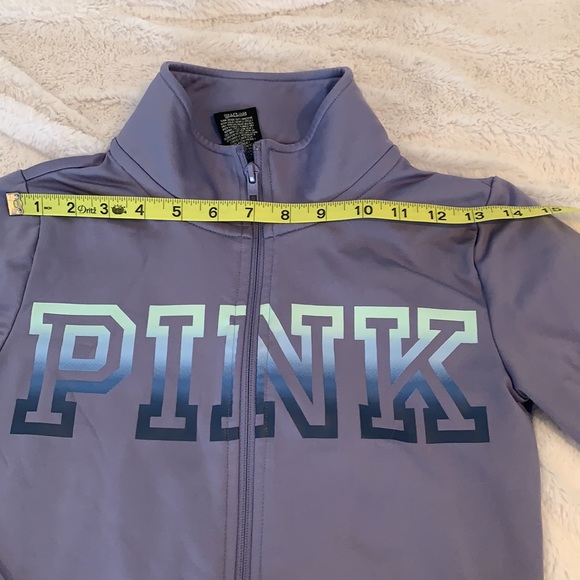 VS Pink 3/4 zip top size xs - Picture 2 of 5